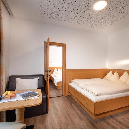 Hotel Alpenhof - New Sauna Area Бад Хофгащайн Екстериор снимка