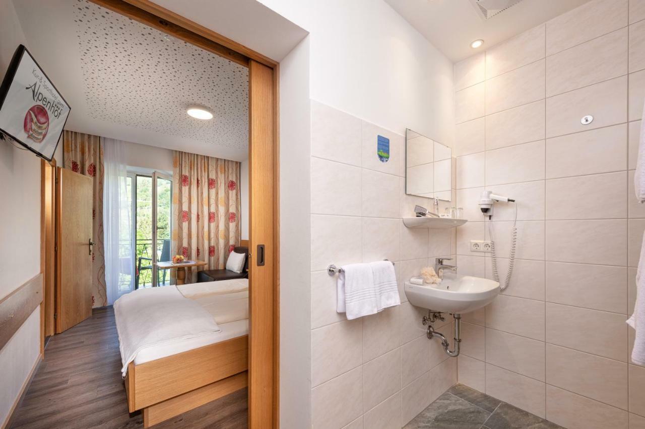Hotel Alpenhof - New Sauna Area Бад Хофгащайн Екстериор снимка