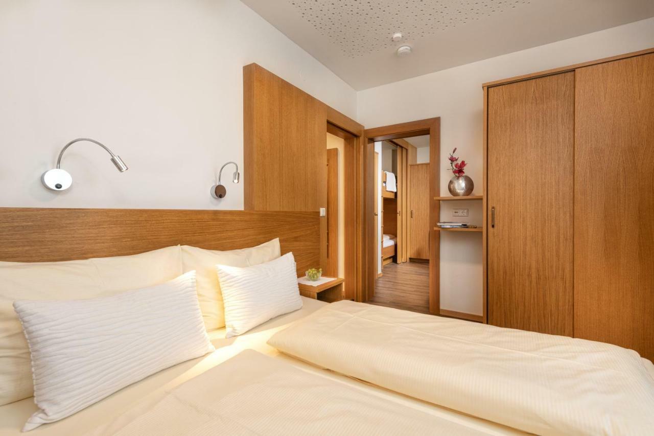 Hotel Alpenhof - New Sauna Area Бад Хофгащайн Екстериор снимка