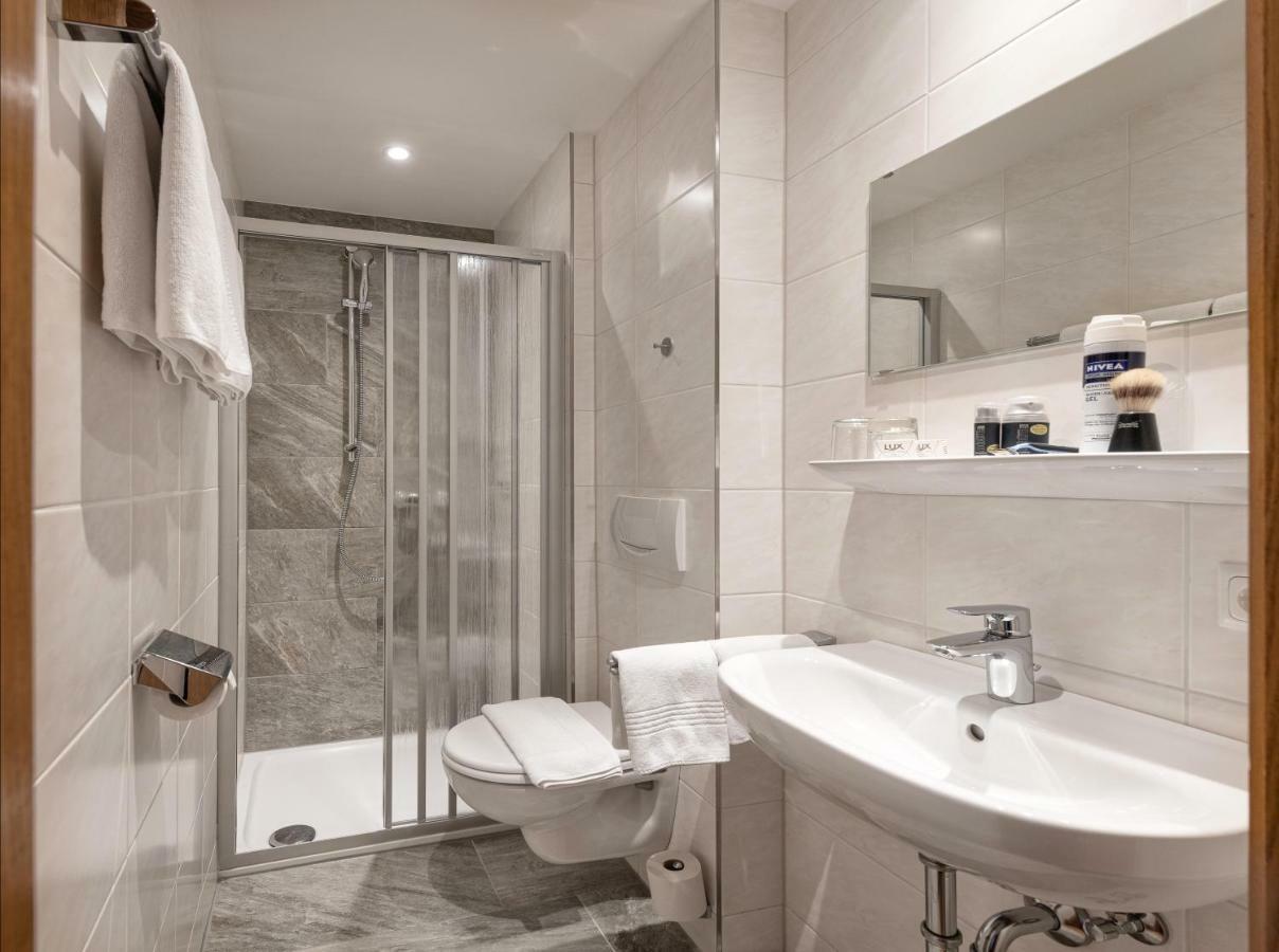 Hotel Alpenhof - New Sauna Area Бад Хофгащайн Екстериор снимка